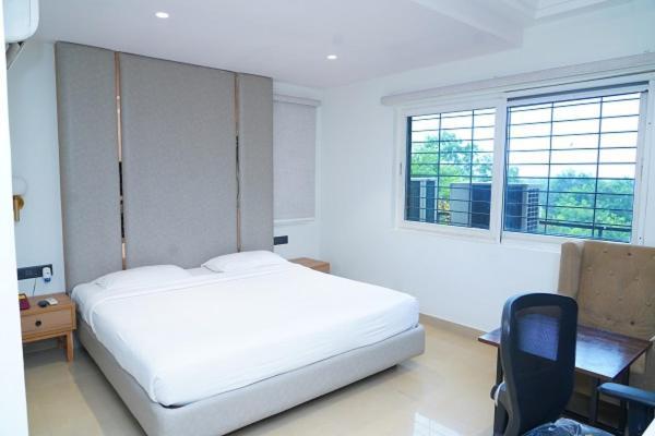 Hotel Kinara Grand Hyderabad Exterior photo
