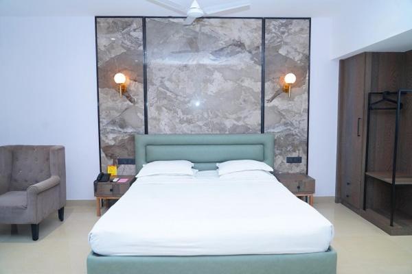 Hotel Kinara Grand Hyderabad Exterior photo